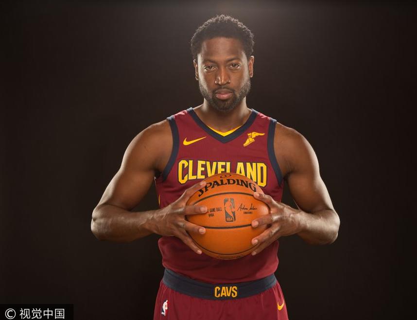 而被交叉点 而被交叉点